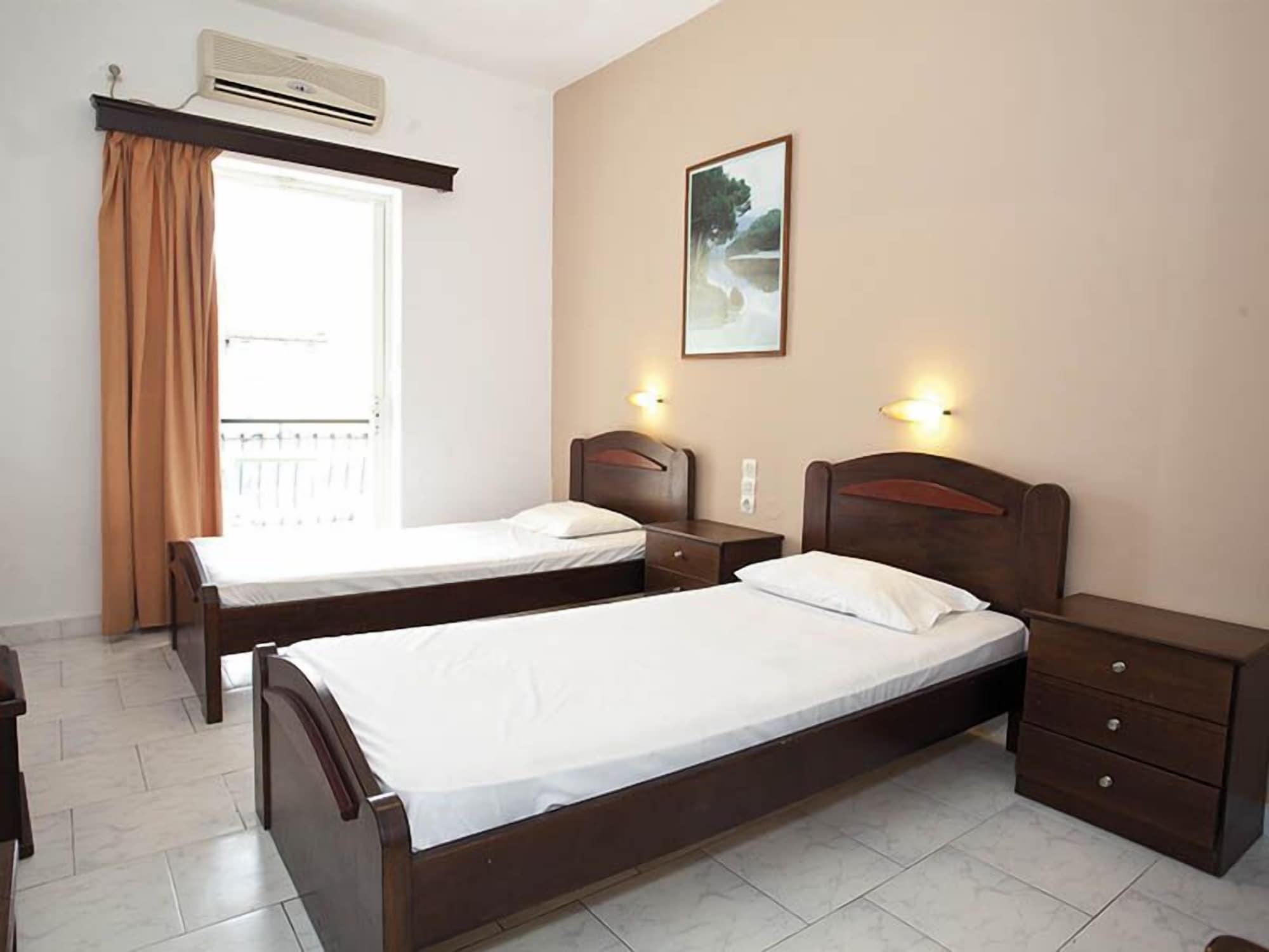 Perkes Hotel Complex (Adults Only) Laganas Bagian luar foto