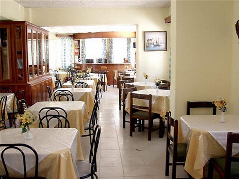 Perkes Hotel Complex (Adults Only) Laganas Bagian luar foto